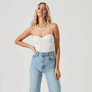 ASTR THE LABEL Millbrae Bustier Bodysuit Textured Polka Dot White {HH12}